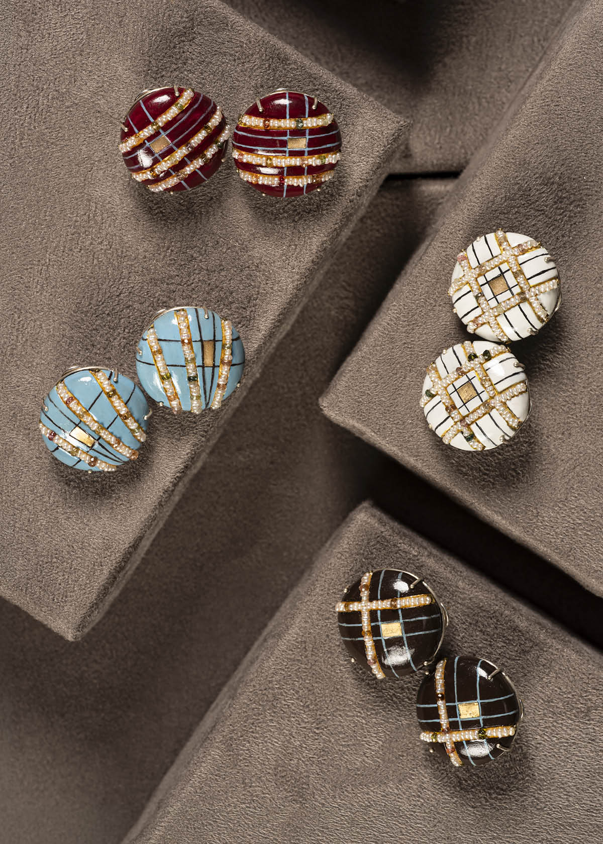 Contemporary Jewelry earrings Vespera collection Gian Luca Bartellone Bodyfurnitures Italy